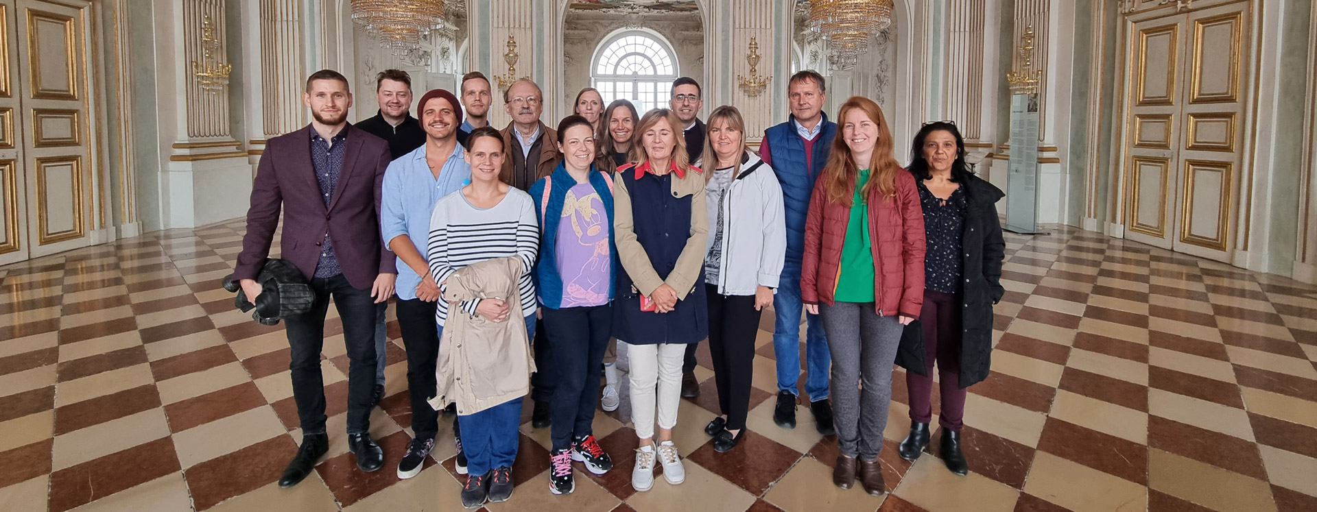 EU MET TRAIN group image